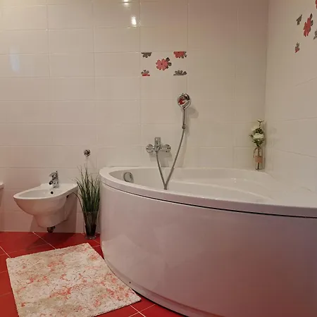 Peruc With Big Terrace And Beautiful Garden