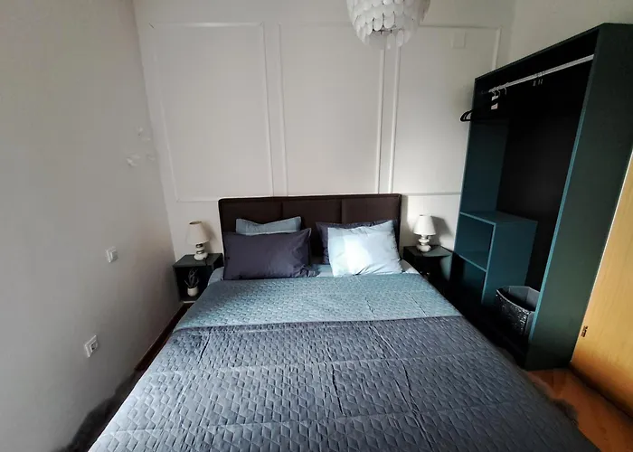 Peruc With Big Terrace And Beautiful Garden Icici